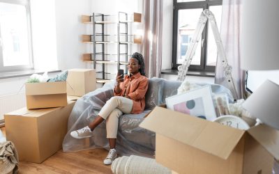 Le changement d’adresse : Qui informer lors d’un déménagement